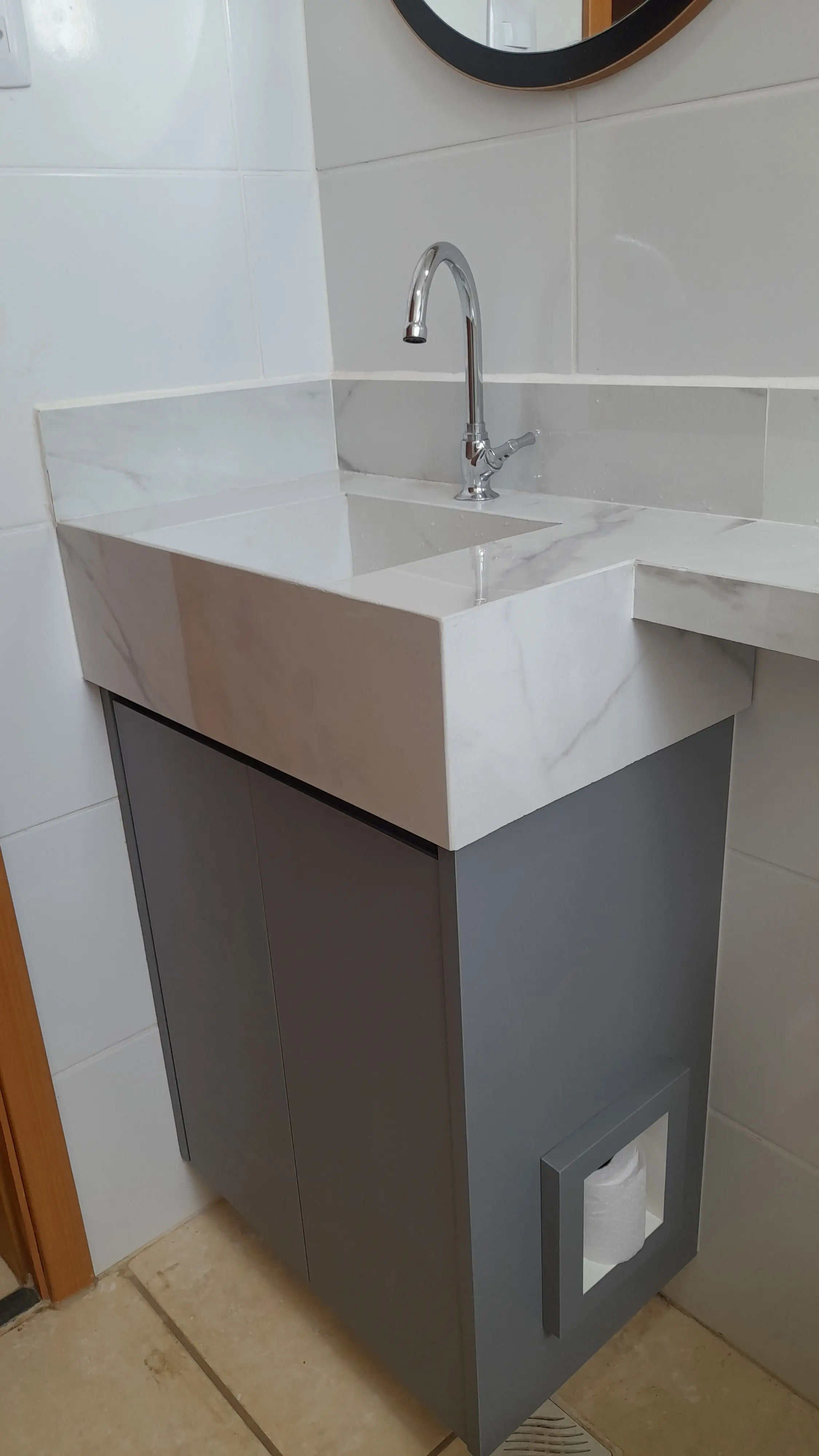 Gabinete de banheiro